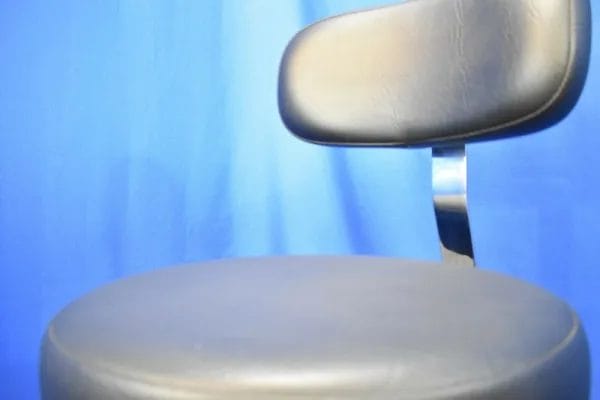 Marus Doctors Stool, Chair